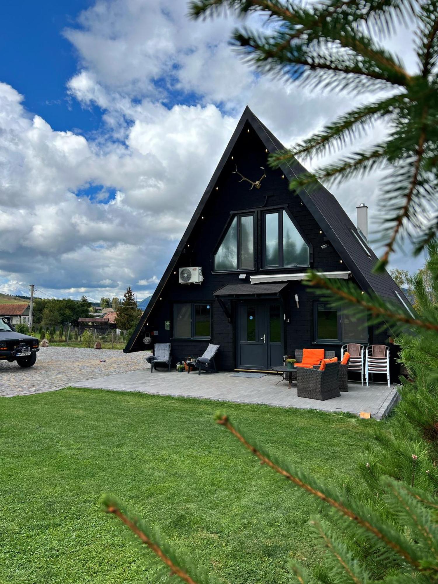 Complex A Toplita Exteriör bild